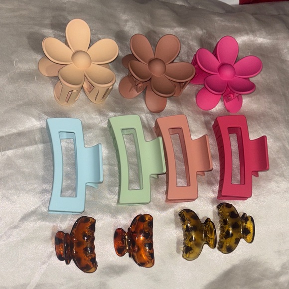 Hair accessories bundle - Picture 1 of 4